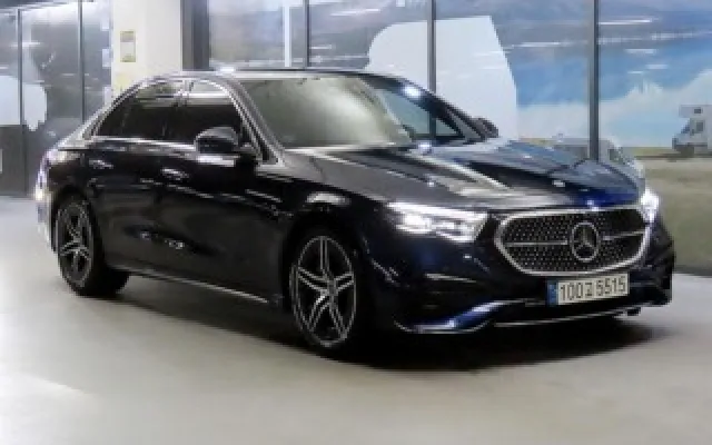 인천중고차매매 E-클래스 W214 E300 4MATIC 매물 사진 1 - 2024/02 45,761km