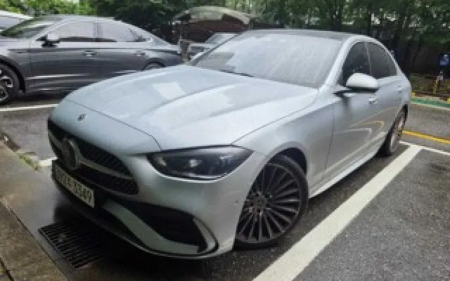 인천중고차매매 C클래스 W206 C300 4MATIC AMG 라인 매물 사진 19 - 2023/08 29,738km